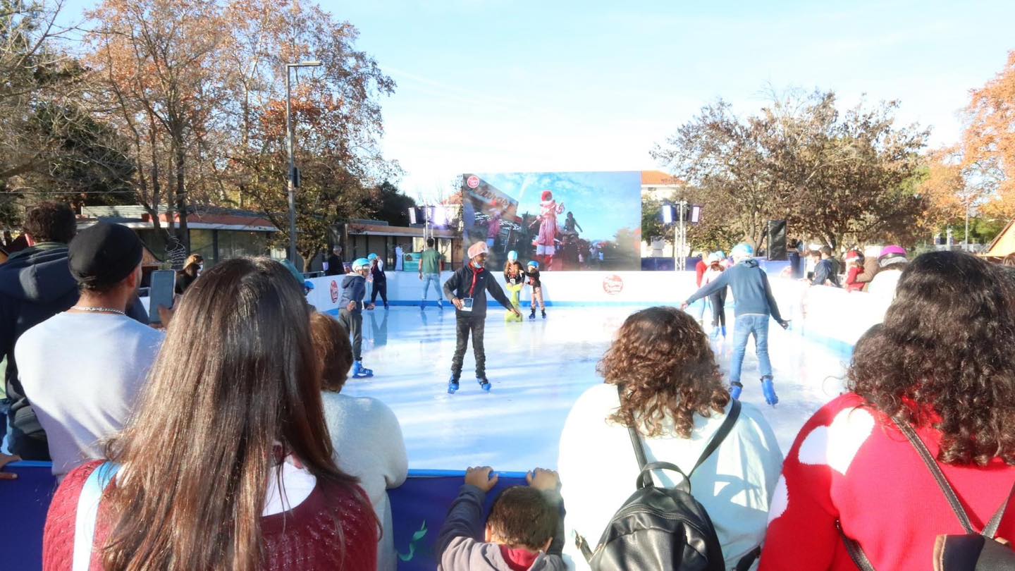 A magia do Natal em Santarém também se vive sobre o gelo